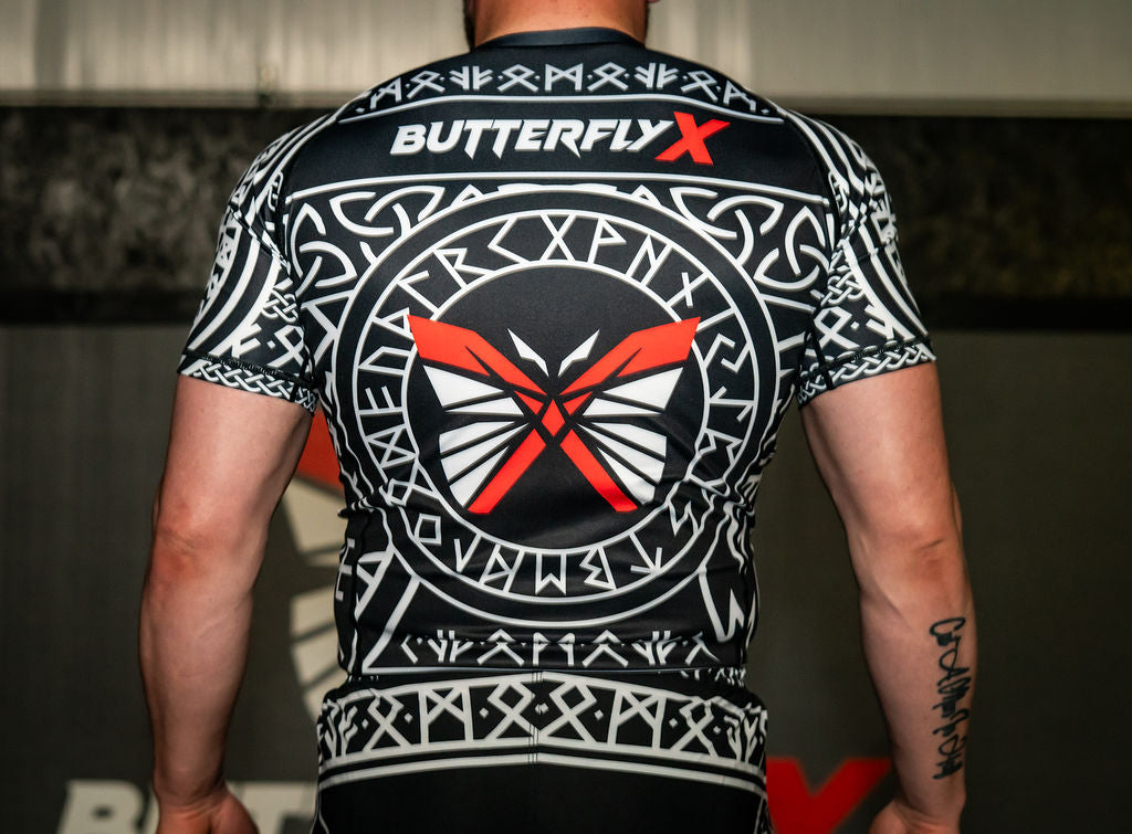 White and Black Ranked Rashguard Fenrir 
